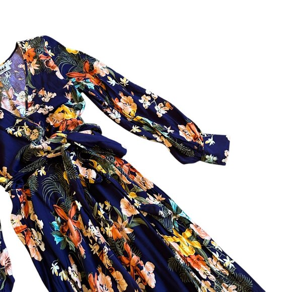 Meghan LA Lilypad Iris Navy Bell Sleeve Open Slit Maxi Dress Size Small Women's - Picture 4 of 16